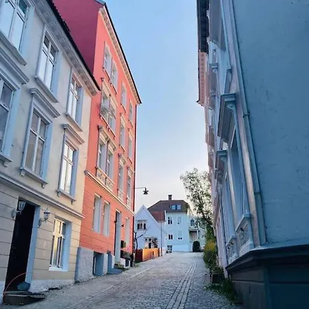 Leilighet Sentral Leilighet Med Fantastisk Utsikt!